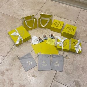 Kendra Scott Gift Boxes